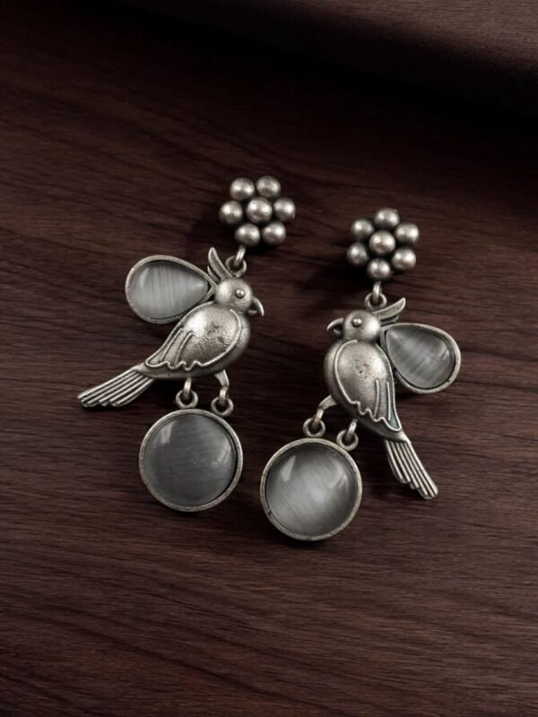 Perfect Monalisa Stone Flower Stud Earrings with Bird Motif – By My Fashion - Image 4