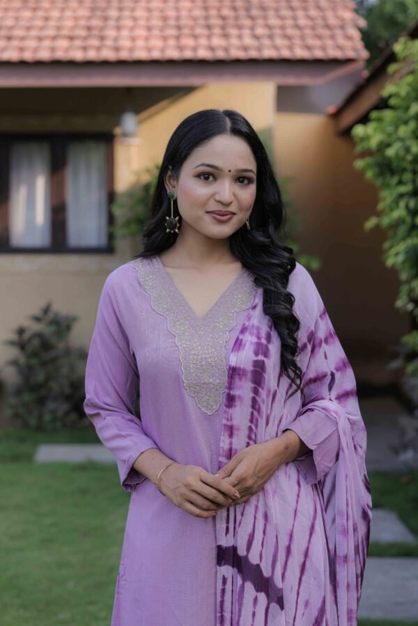 Embroidered Kurta Set