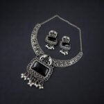 Antique Elephant Hasali Necklace Set 3.jpg