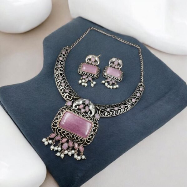 Antique Elephant Hasali Necklace Set 9.jpg