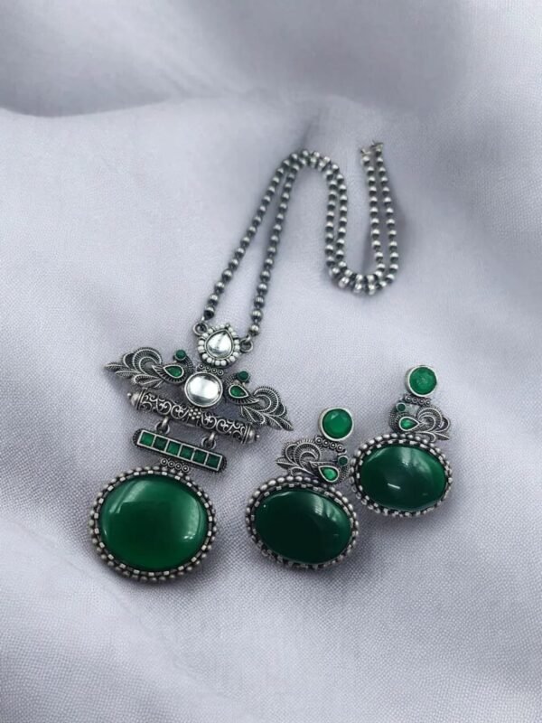 Silver Replica Pendant Set 24.jpeg