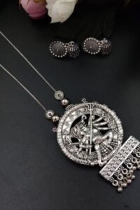 necklace with jhumka.jpg